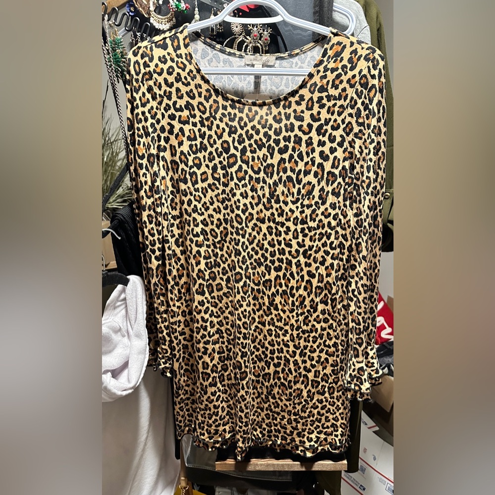 COPY - NWT WONDERLY DRESS LEOPARD @e